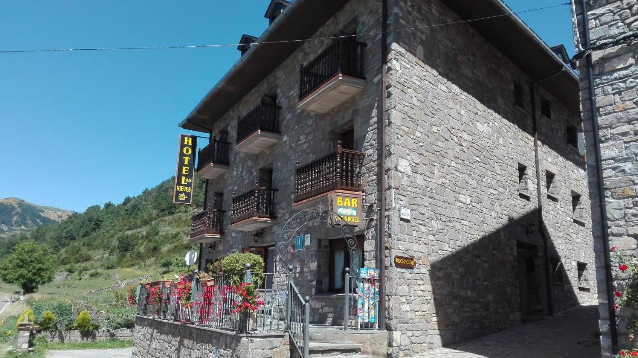Hotel Las Nieves Linás de Broto Εξωτερικό φωτογραφία